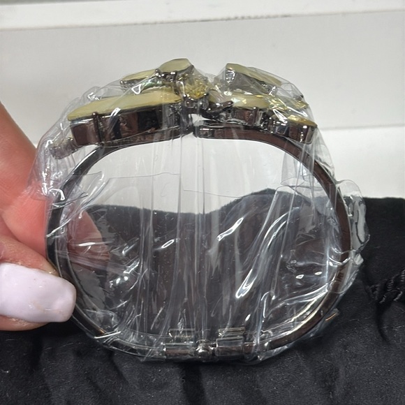 Erickson Beamon Rocks Hinge Cuff Bracelet in Dust Bag NEW - Picture 2 of 4